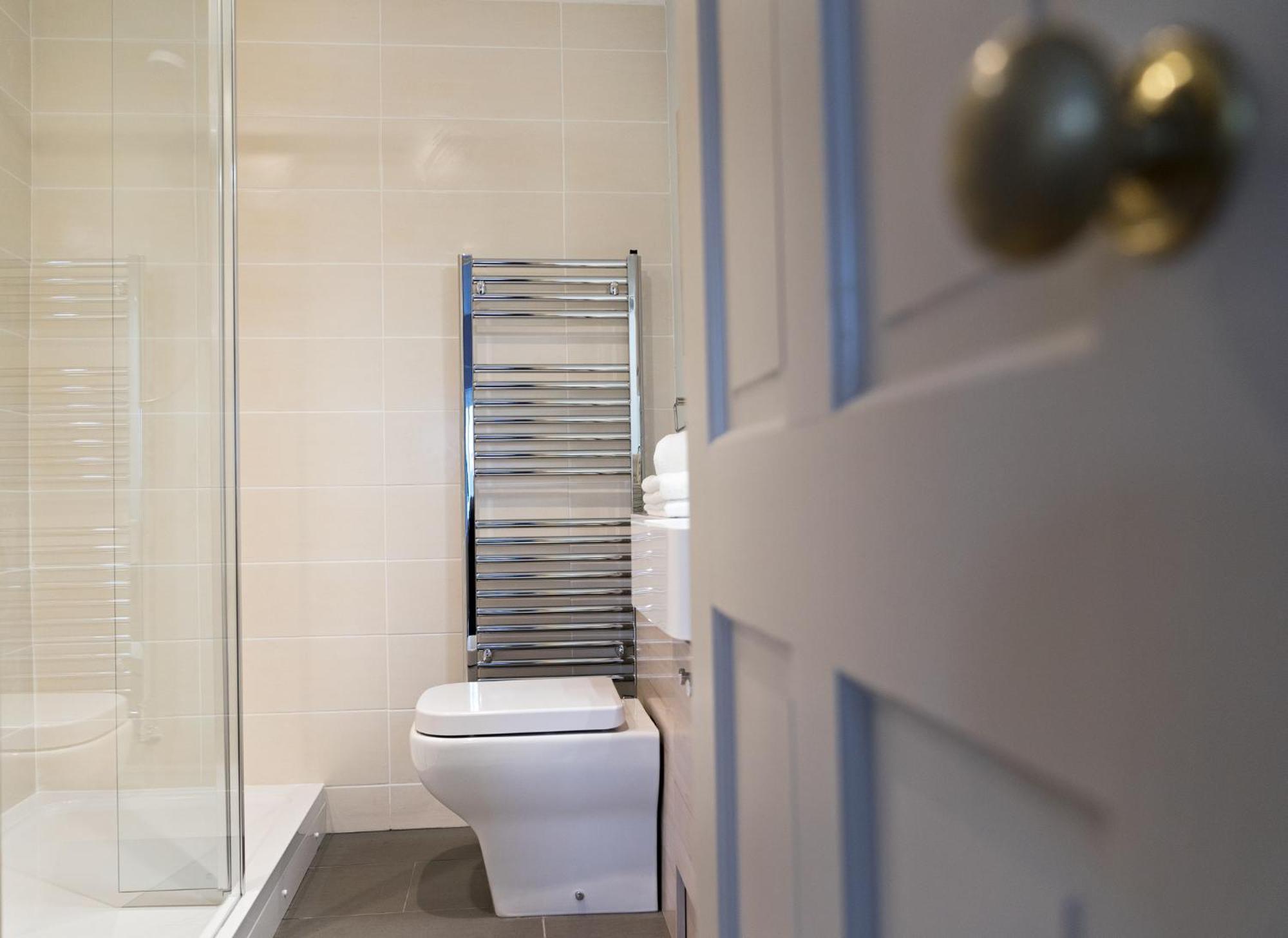 Neuadd B&B Suites 克里克豪厄尔 客房 照片